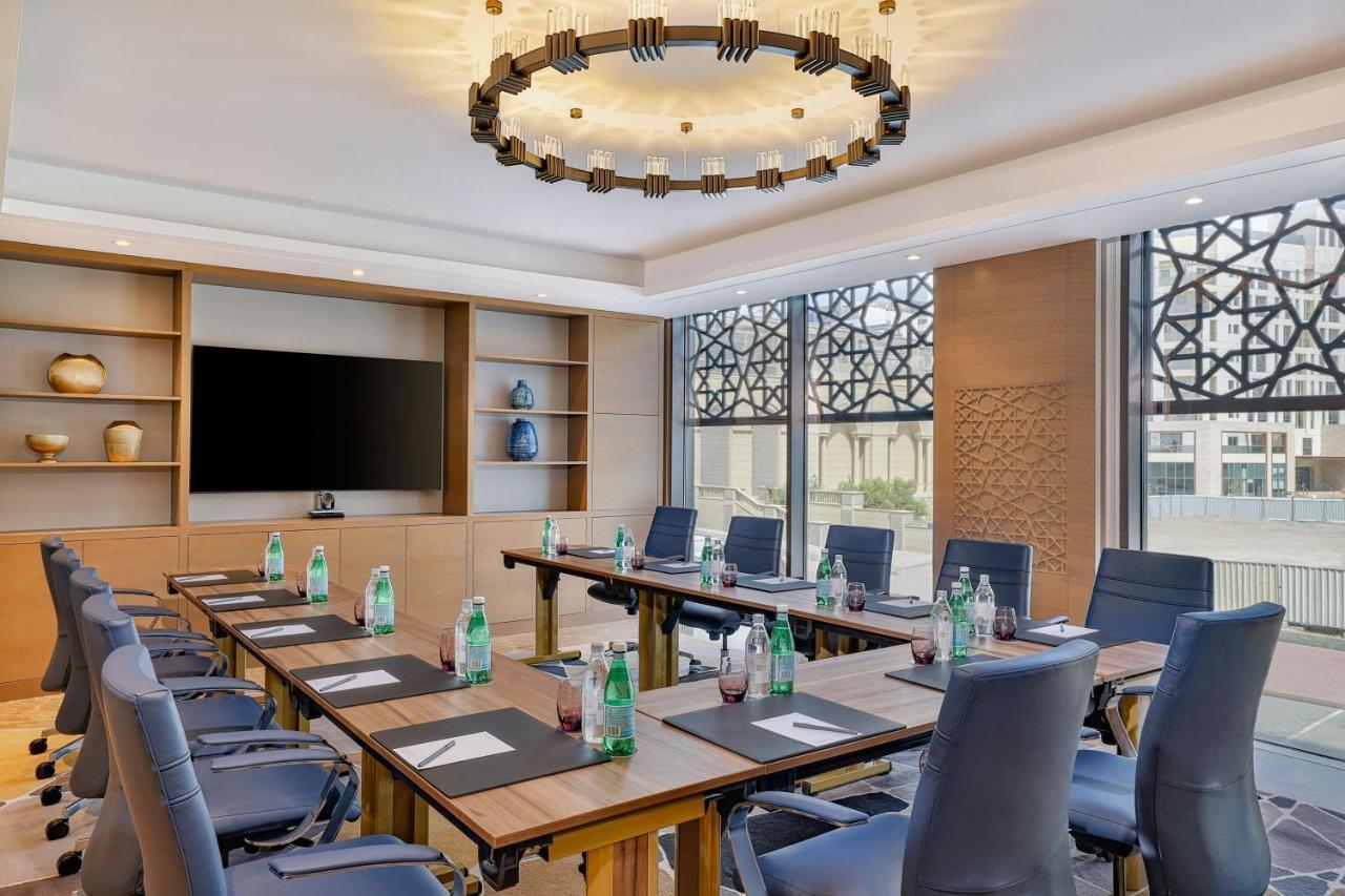 Courtyard By Marriott Culture Village, Dubai Exterior foto